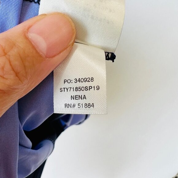 ❤️ Patagonia rash guard top in 2 tones blue size S A74 - Picture 8 of 9